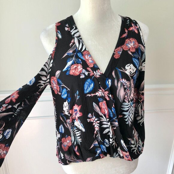 Nordstrom Lush Floral Surplice Blouse Top XS - Picture 2 of 7